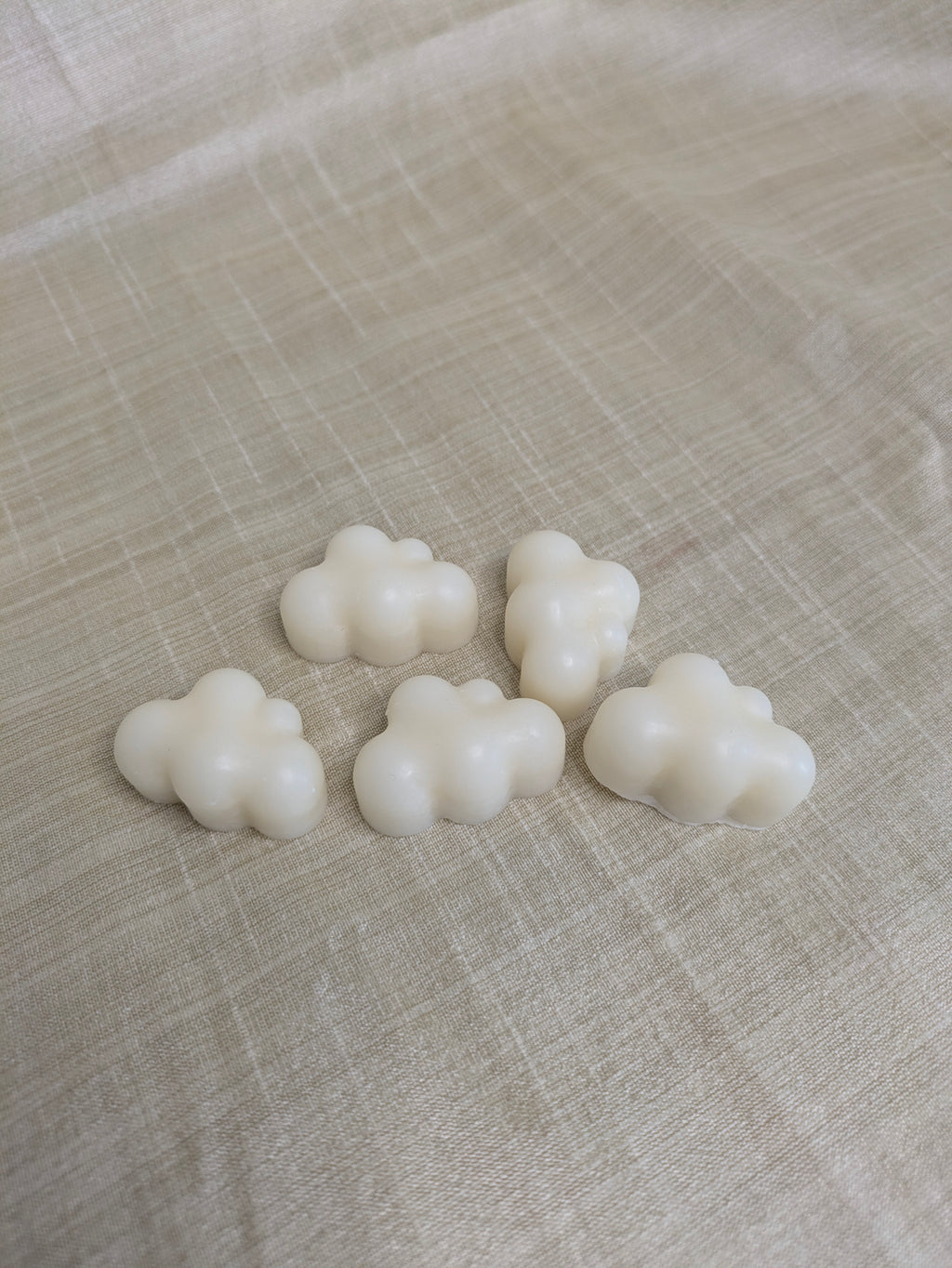 SVARG: OUDH WAX MELTS