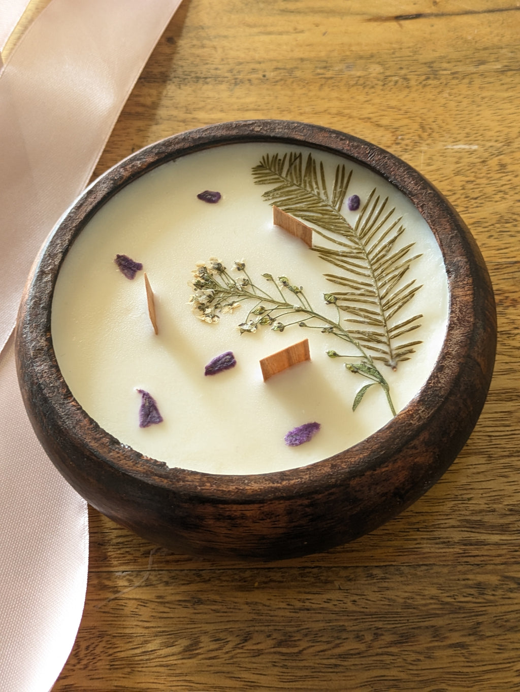 SVARG: BOTANICAL ART CANDLES