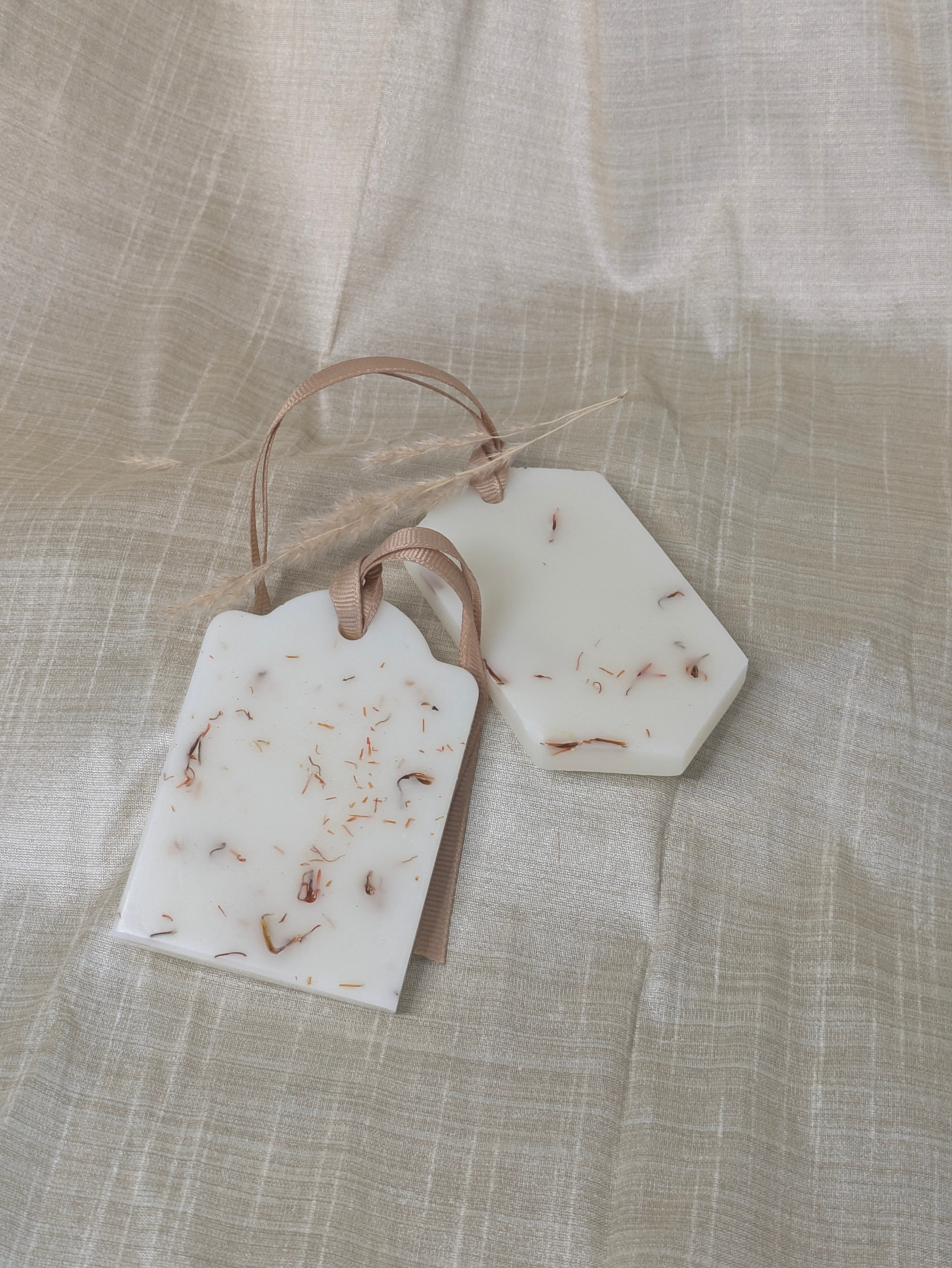 SVARG: OUDH WAX SACHETS
