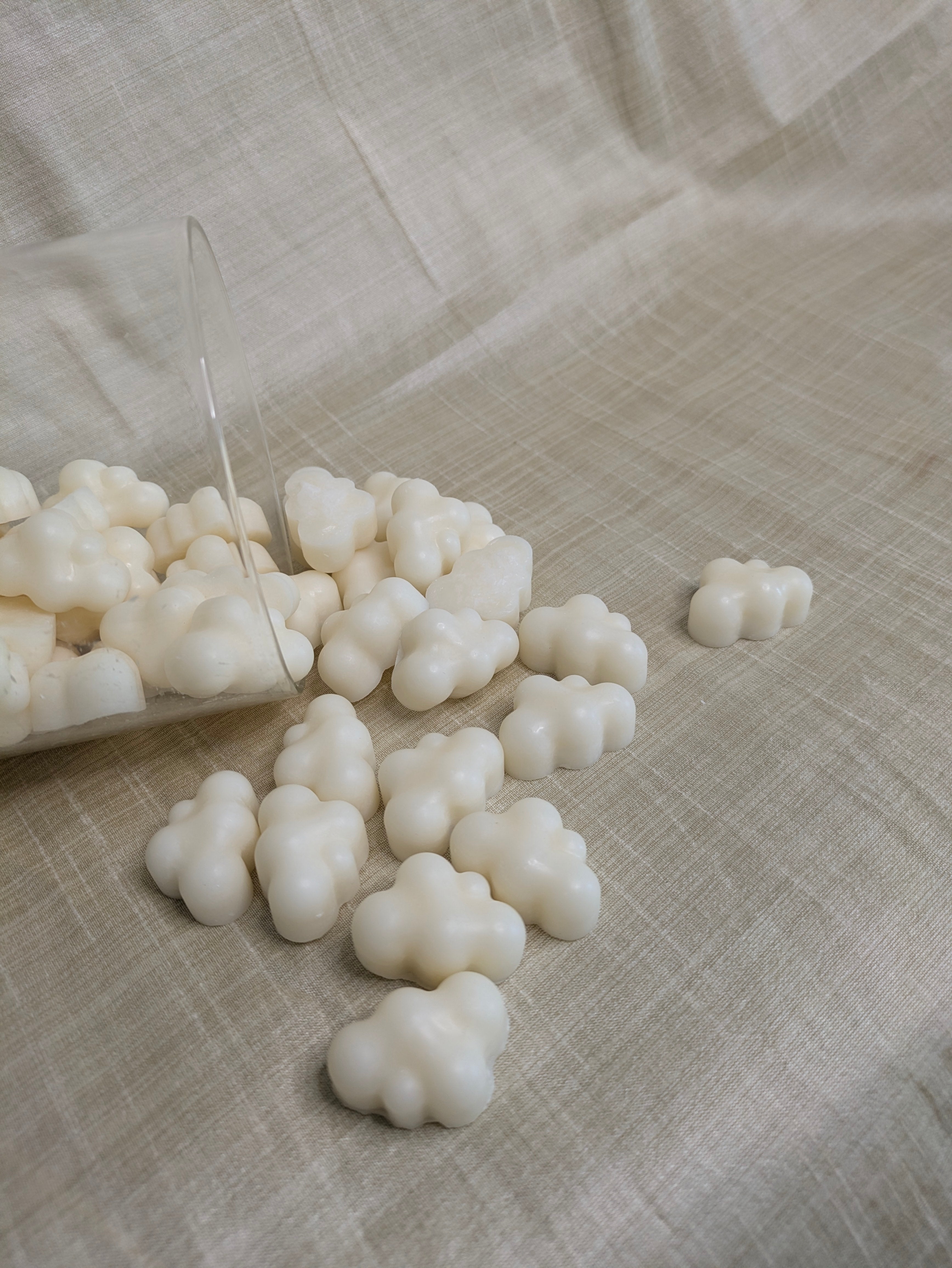 SVARG: OUDH WAX MELTS